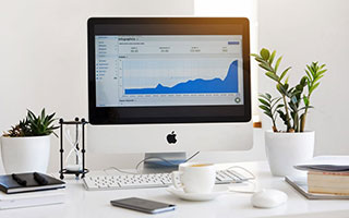 这类站点最常见的三步套路：“反差大赛”可能在用“账号异常”骗你登录